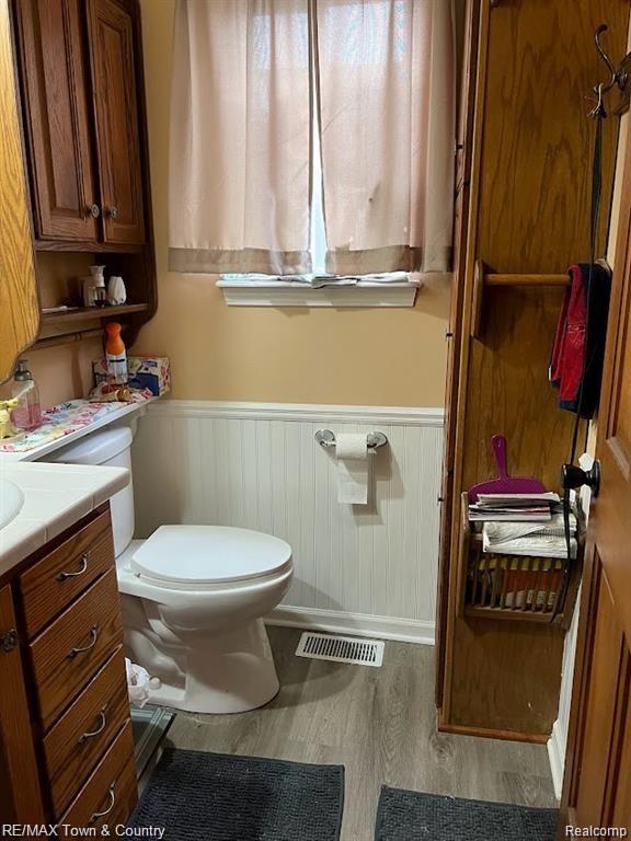 6376 Yorkshire North Riding Road Flint, MI 48532 - Photo 19 of 31