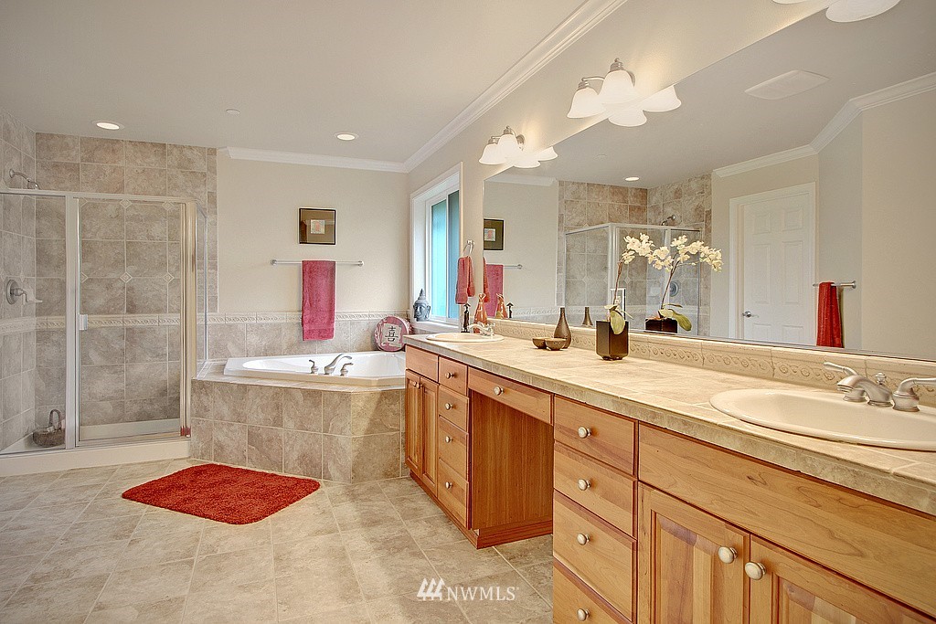 5408 Northeast 3rd Place Renton, WA 98059 - Photo 14 of 21