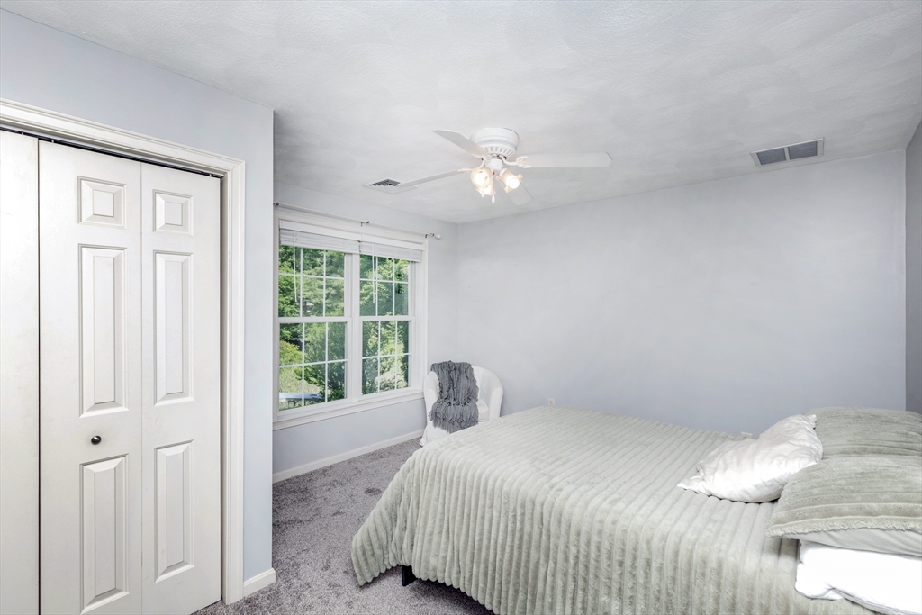7 Austin Street Methuen, MA 01844 - Photo 30 of 39
