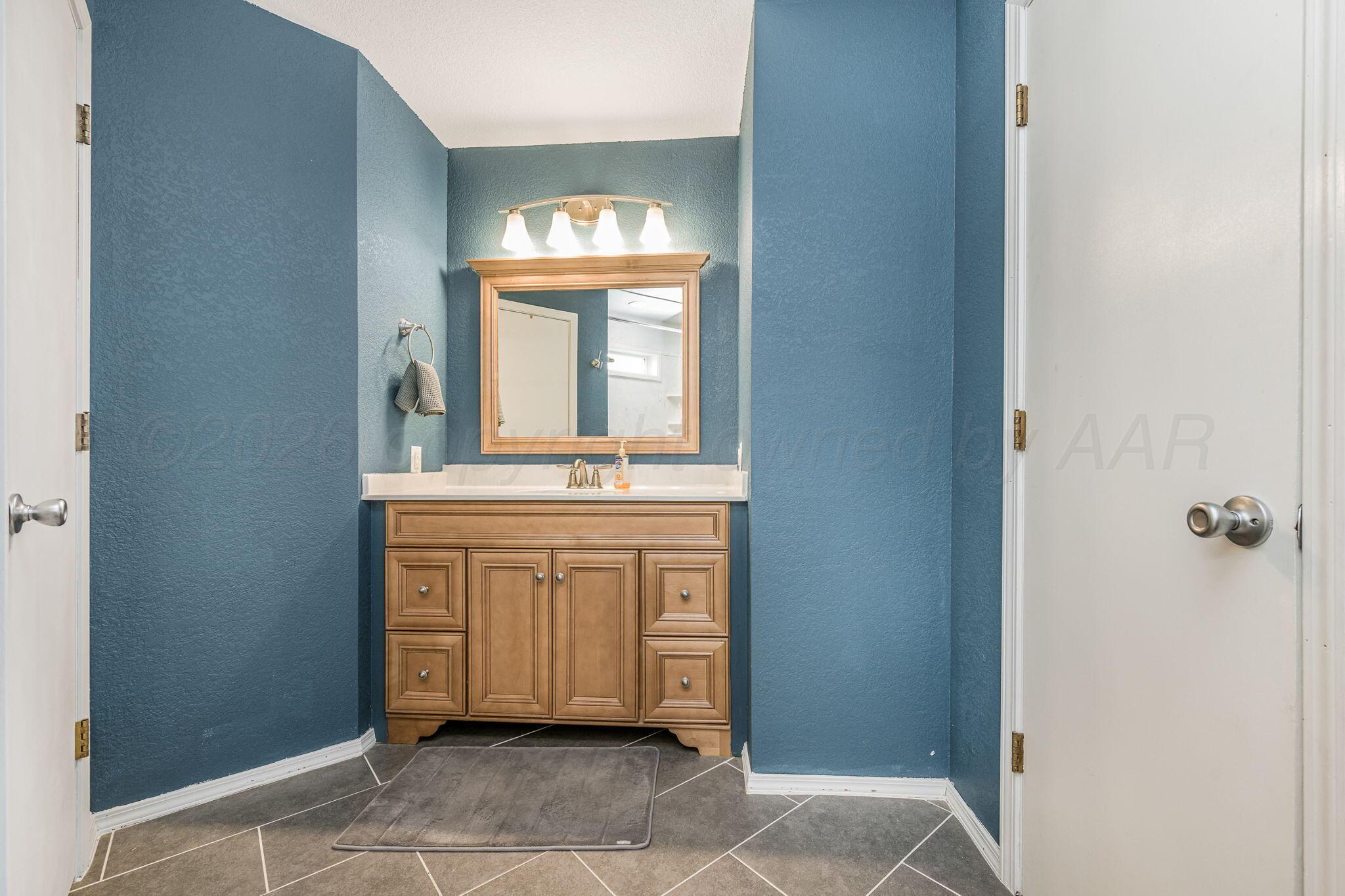 1156 Sterling Drive Amarillo, TX 79110 - Photo 13 of 22 1156 Sterling Dr 17