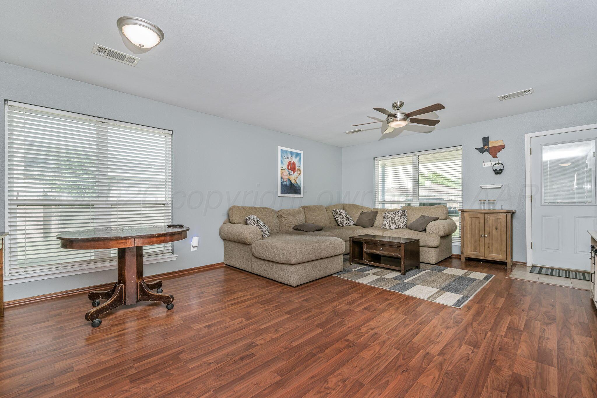 1156 Sterling Drive Amarillo, TX 79110 - Photo 7 of 22 1156 Sterling Dr 11