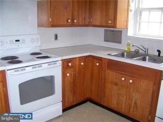 234 Midland Road Springfield, PA 19064 - Photo 5 of 8 Kitchen