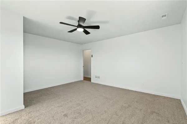 $250,000 | 9393 State Rte 52, Amoret, MO 64722