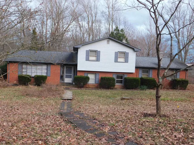 $350,000 | 2100 West Ellsworth Road, Bloomington, IN 47404