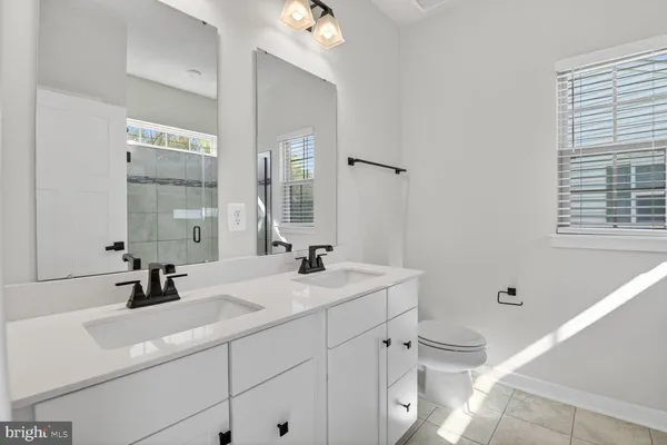 $3,495 | 19753 Green Village Drive, Montgomery Village, MD 20886