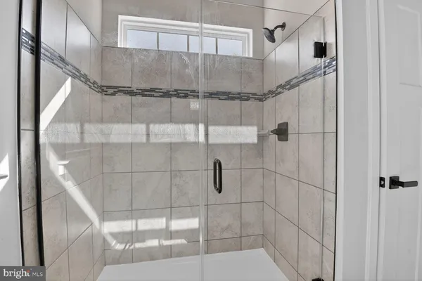 $3,495 | 19753 Green Village Drive, Montgomery Village, MD 20886