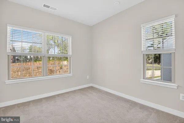 $3,495 | 19753 Green Village Drive, Montgomery Village, MD 20886