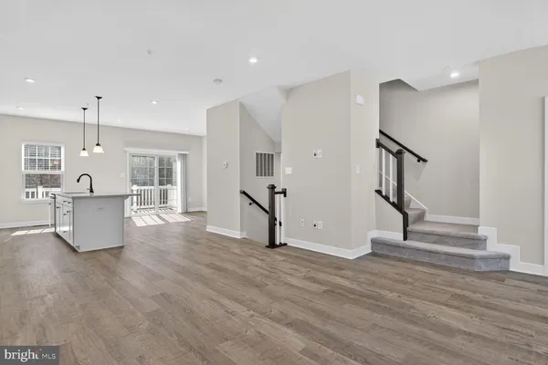 $3,495 | 19753 Green Village Drive, Montgomery Village, MD 20886