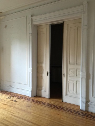 522 West Deming Place Chicago, IL 60614 - Photo 6 of 9 an empty room with wooden floor and windows
