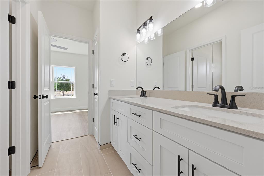 1049 Southwest 67th Street Gainesville, FL 32607 - Photo 18 of 30 Gallery Image 18