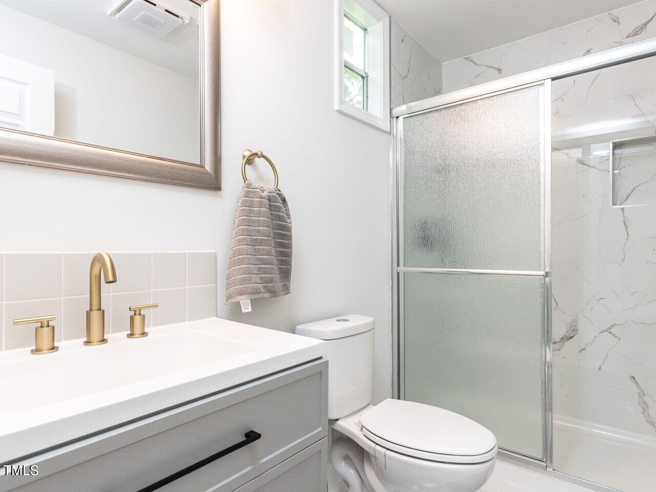 121 Clayton Street Roxboro, NC 27573 - Photo 16 of 29 017-1280x960-primary-bathroom