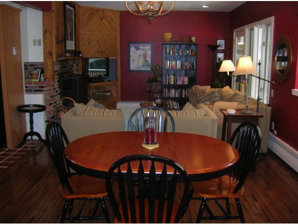 689 Kearsarge Road, Unit 6 Conway, NH 03860 - Photo 3 of 26