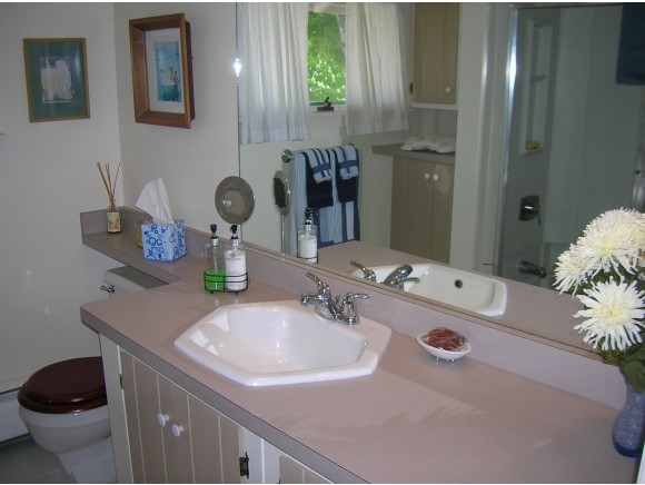 689 Kearsarge Road, Unit 6 Conway, NH 03860 - Photo 25 of 26