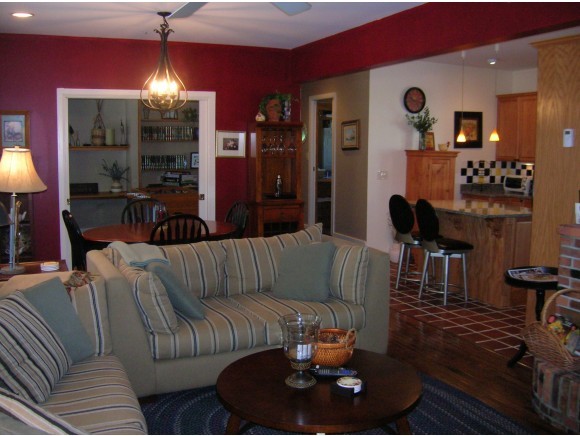689 Kearsarge Road, Unit 6 Conway, NH 03860 - Photo 5 of 26