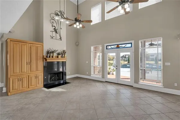 $574,900 | 3633 Lake Michel Court, Gretna, LA 70056