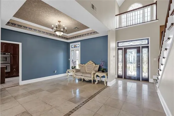 $574,900 | 3633 Lake Michel Court, Gretna, LA 70056