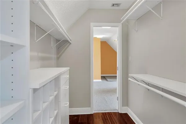 $574,900 | 3633 Lake Michel Court, Gretna, LA 70056