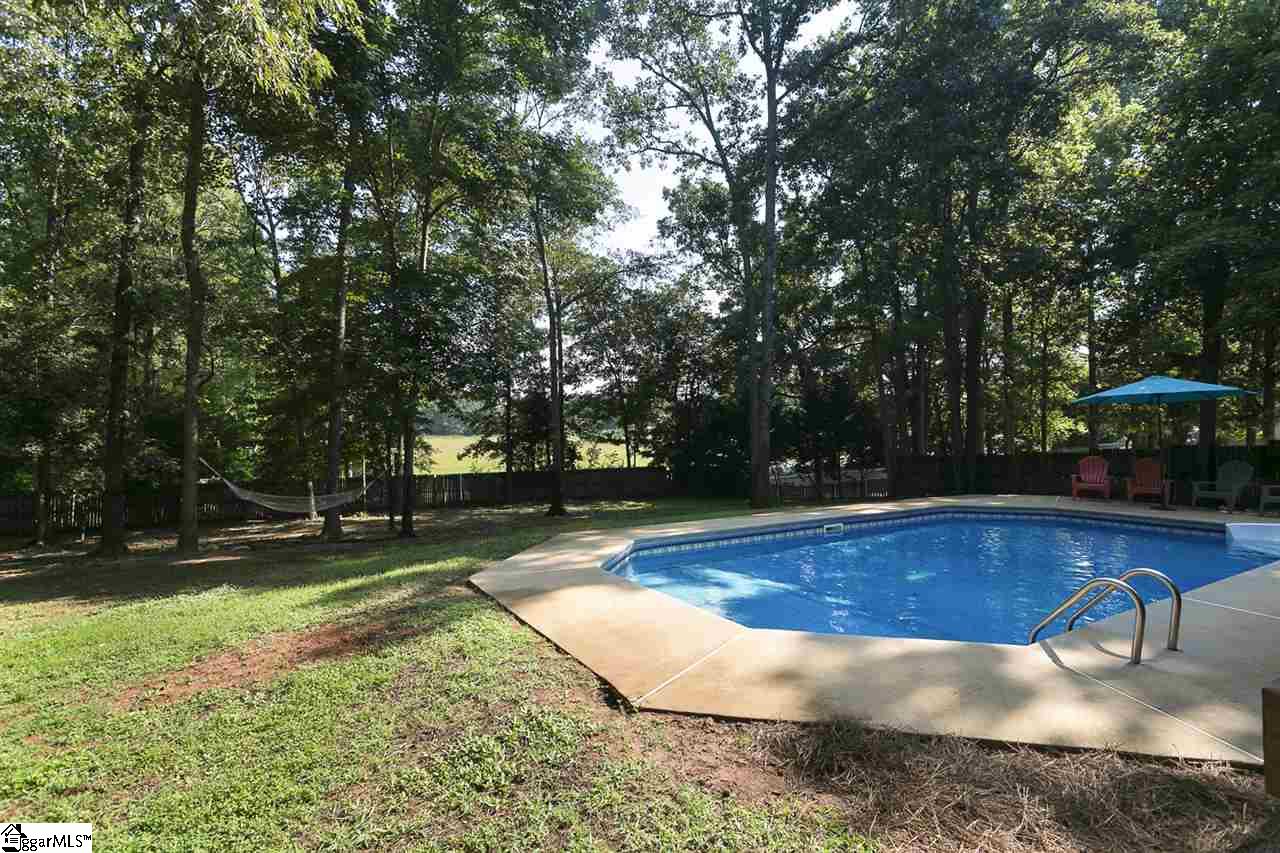 100 Red Maple Court Fountain Inn, SC 29644 - Photo 5 of 29