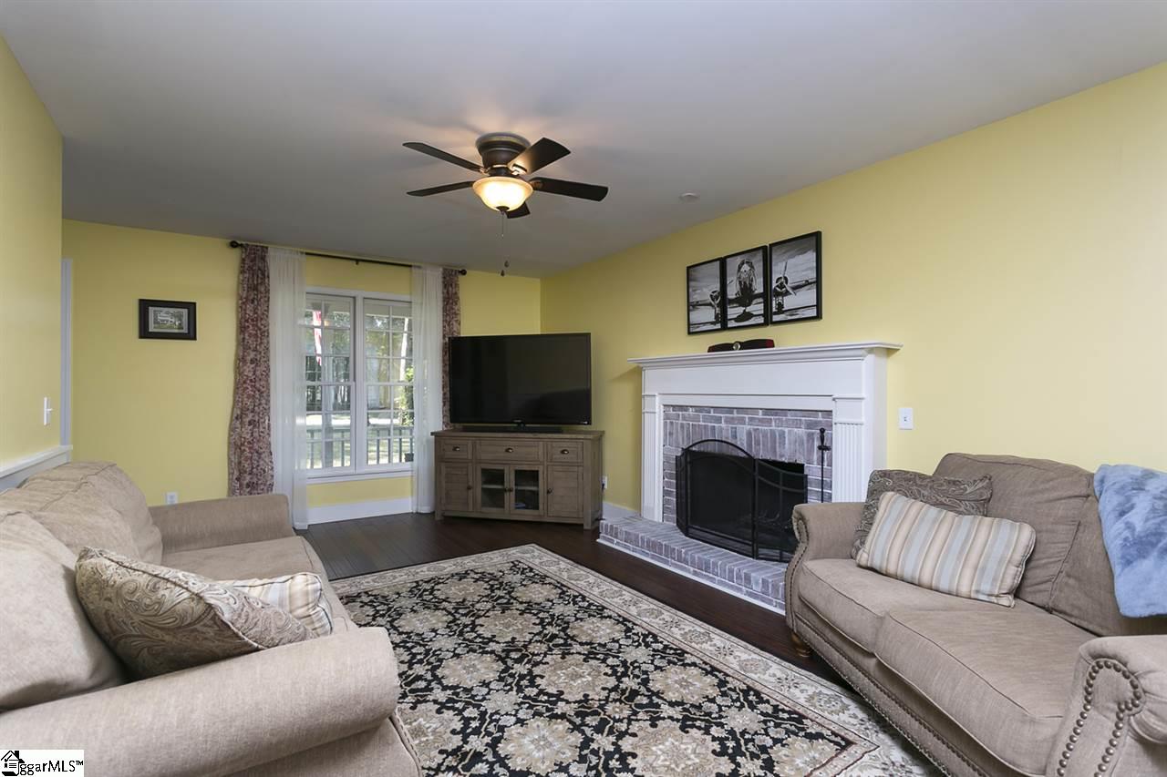 100 Red Maple Court Fountain Inn, SC 29644 - Photo 10 of 29