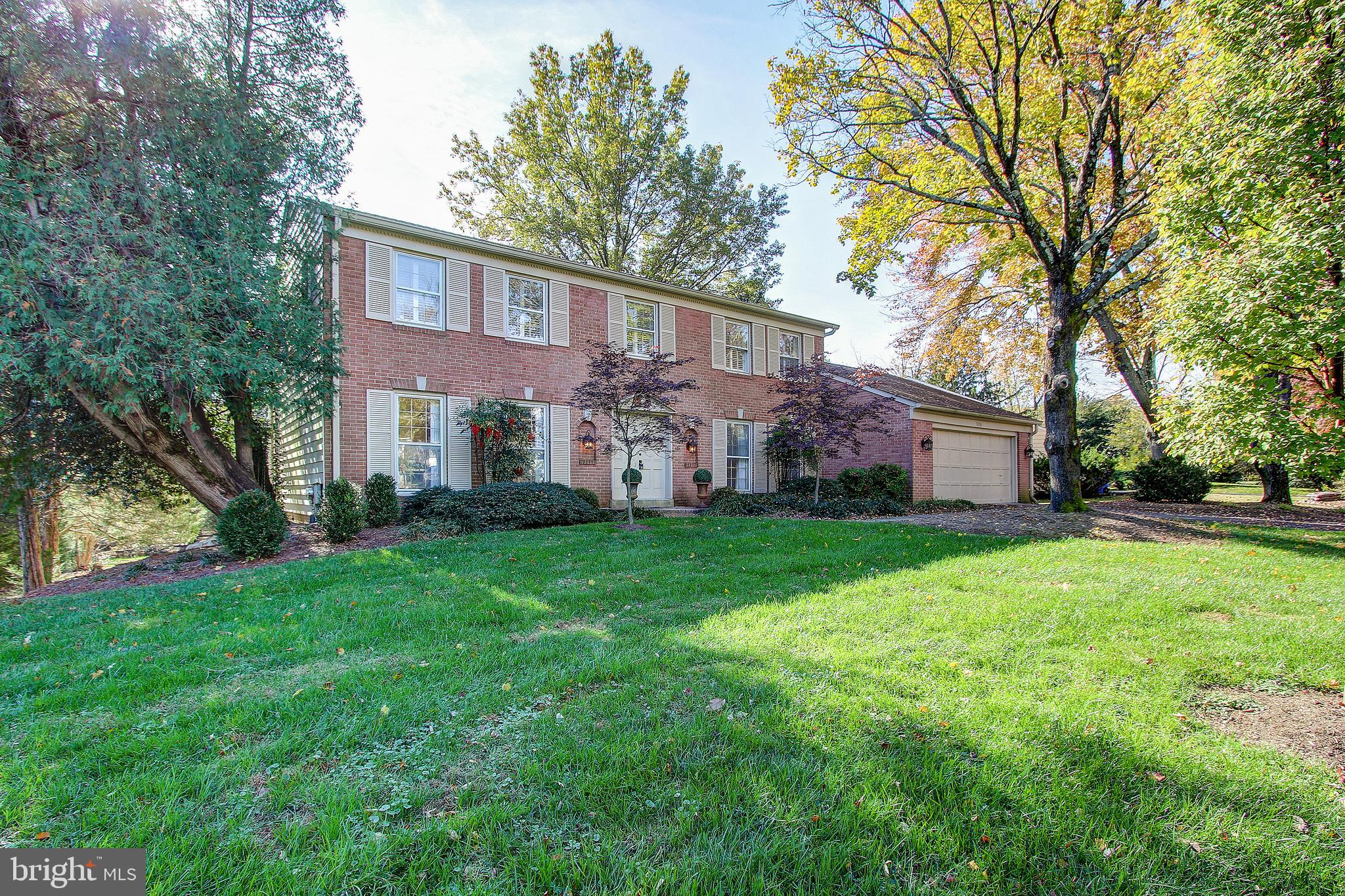 9216 Bells Mill Road Potomac, MD 20854 - Photo 3 of 36 Gallery Image 3