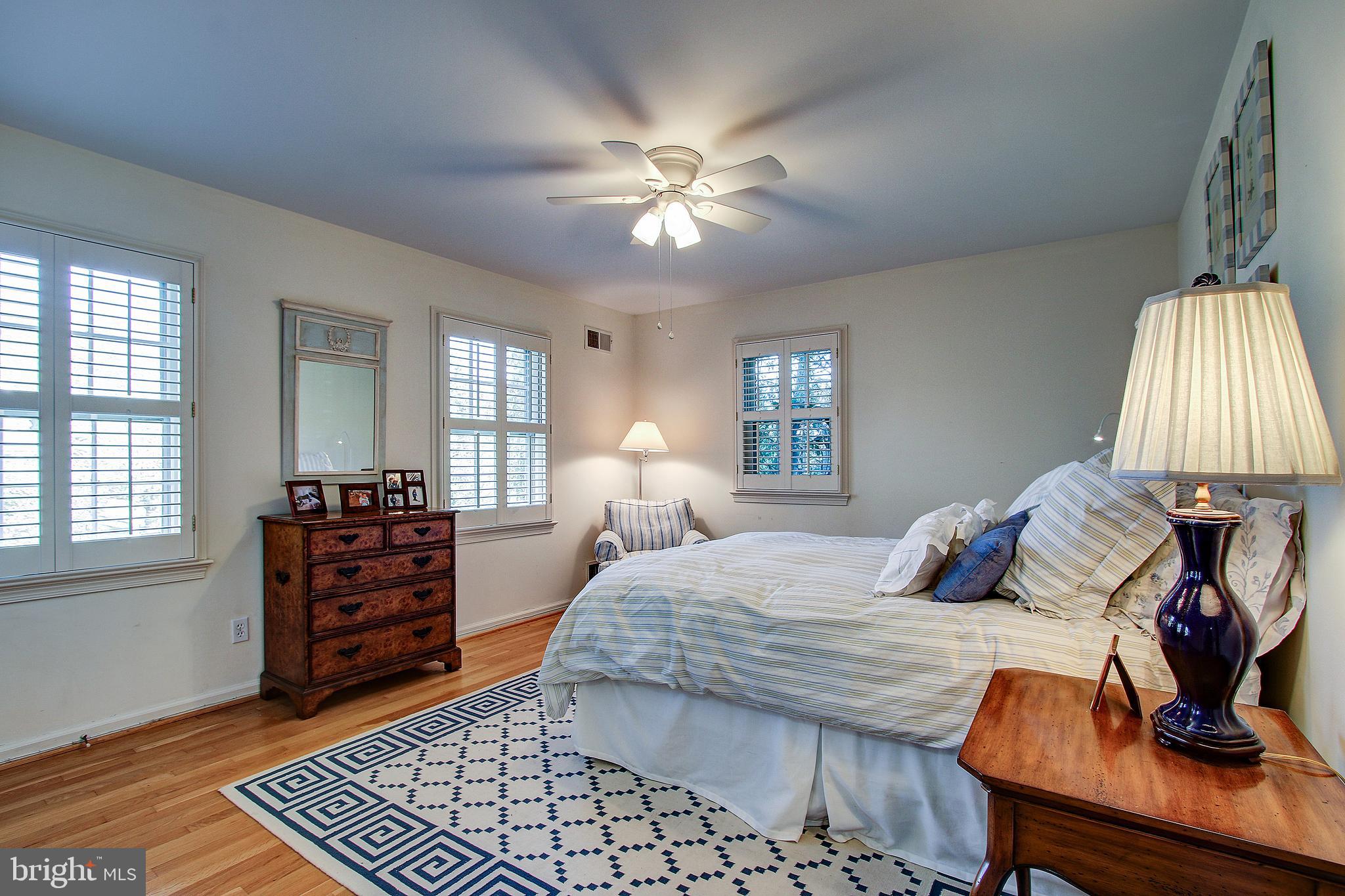 9216 Bells Mill Road Potomac, MD 20854 - Photo 23 of 36 Gallery Image 23