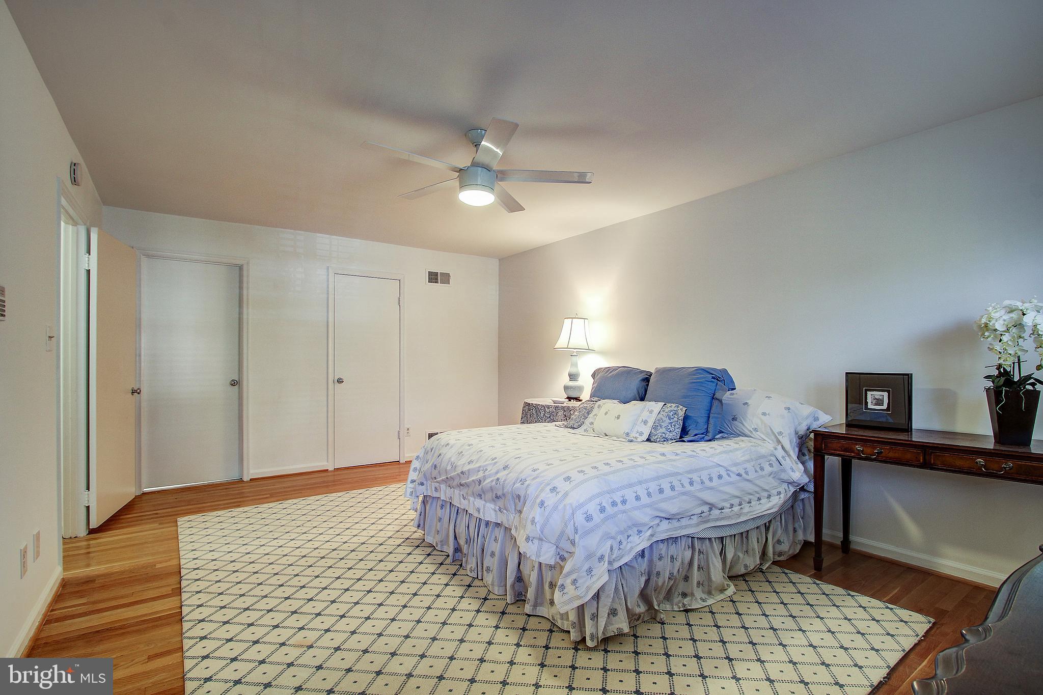 9216 Bells Mill Road Potomac, MD 20854 - Photo 27 of 36 Gallery Image 27