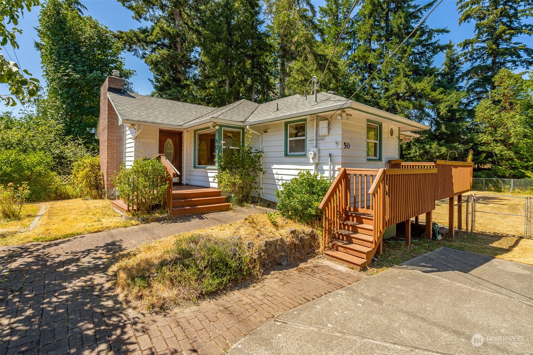 50 Northeast Riddell Road Bremerton, WA 98311 - Photo 1 of 40 Gallery Image 1