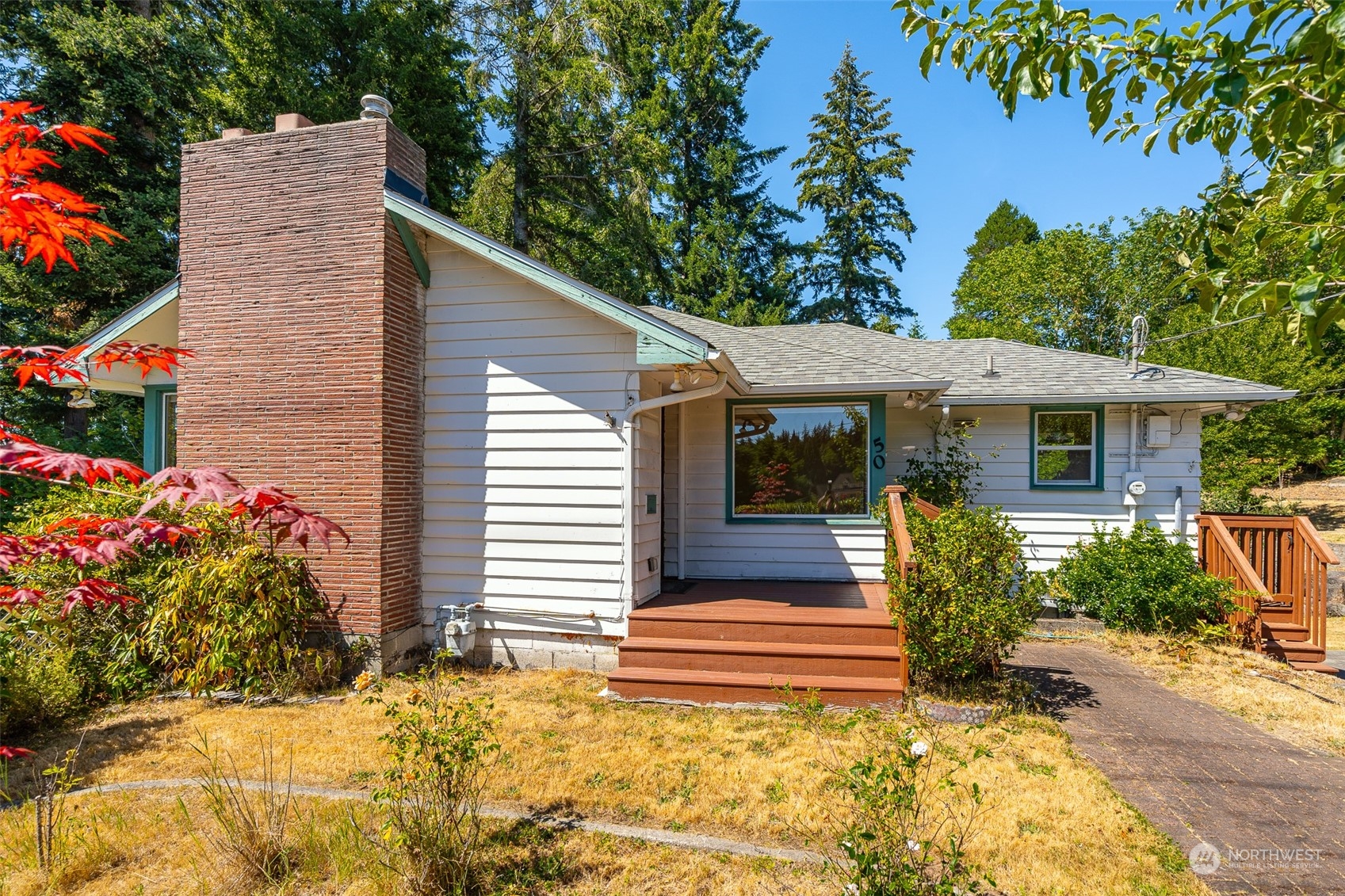 50 Northeast Riddell Road Bremerton, WA 98311 - Photo 8 of 40 Gallery Image 8
