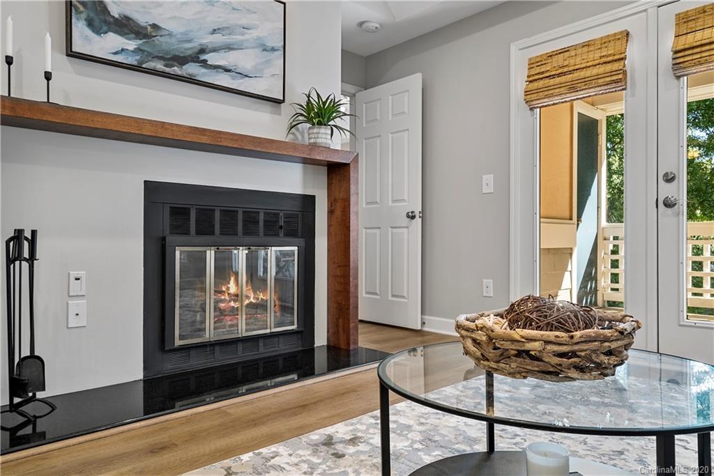 308 Queens Road, Unit 27 Charlotte, NC 28204 - Photo 18 of 35 Gallery Image 18