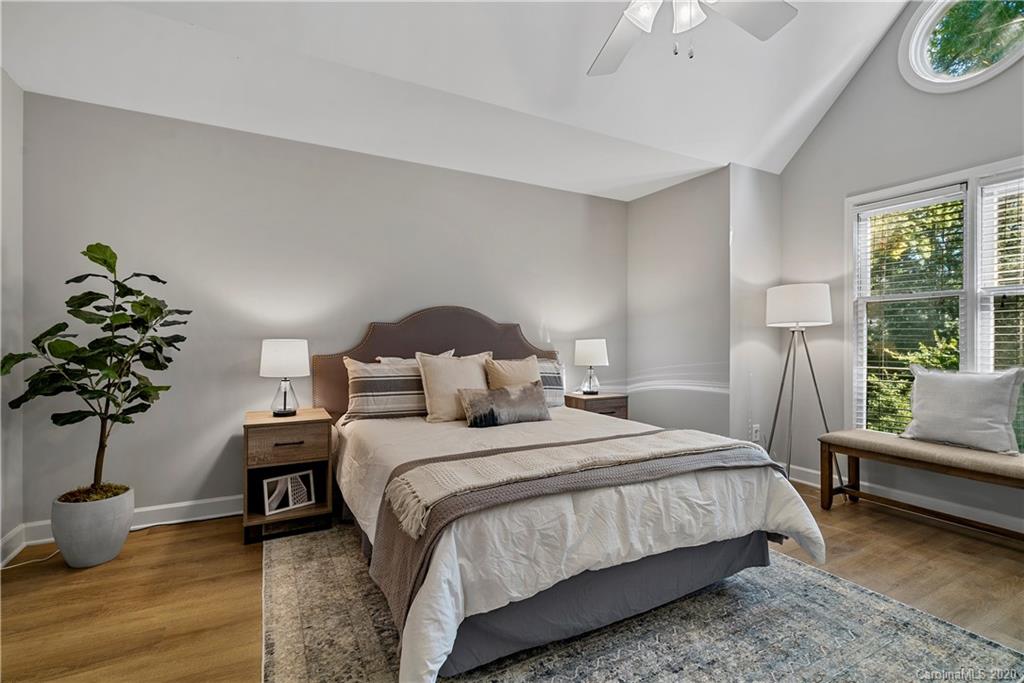 308 Queens Road, Unit 27 Charlotte, NC 28204 - Photo 19 of 35 Gallery Image 19
