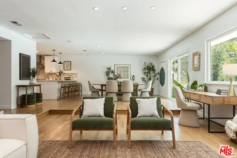 $1,595,000 | 5071 Shirley Avenue, Tarzana, CA 91356