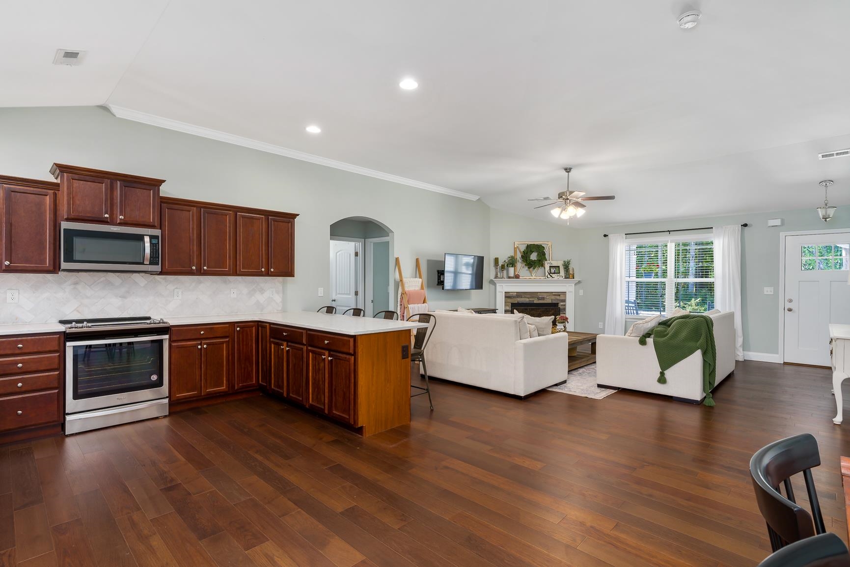 1175 Lightwood Knot Road Woodruff, SC 29388 - Photo 10 of 33 Gallery Image 10