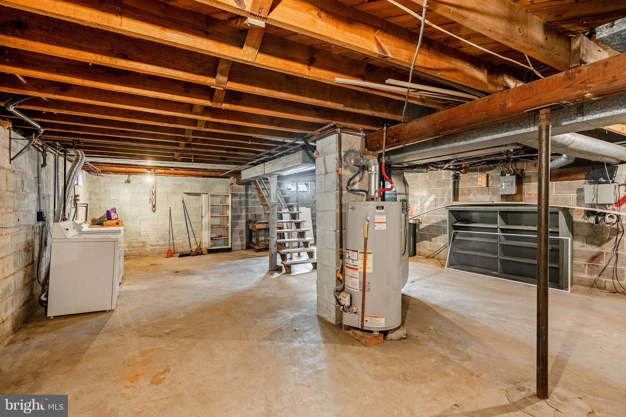 8 Garrett Road Wilmington, DE 19809 - Photo 25 of 37 a view of a storage room