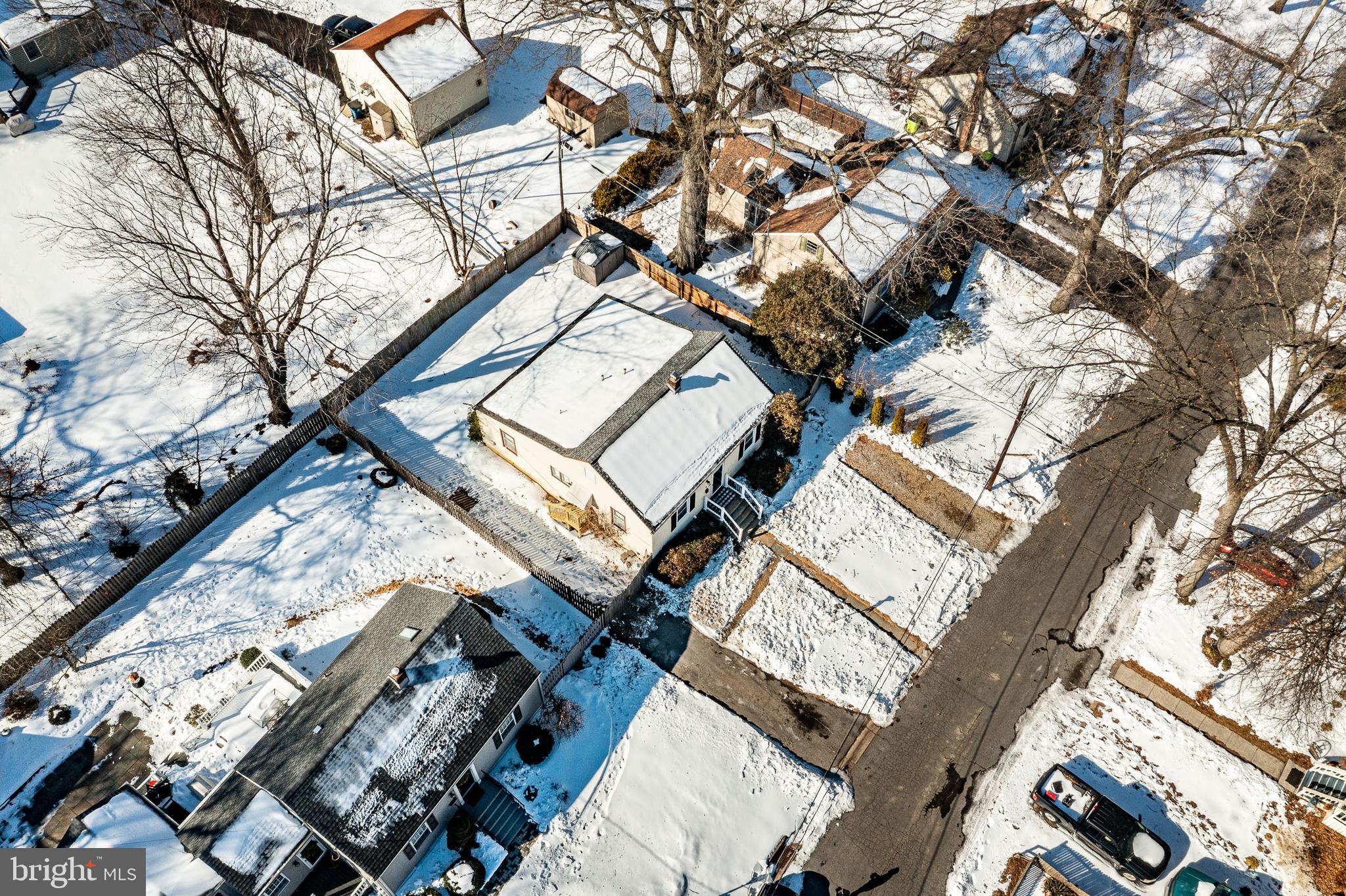 8 Garrett Road Wilmington, DE 19809 - Photo 31 of 37 a view of a house with a snow
