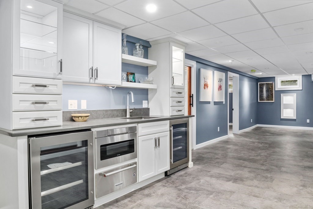 76 Bay Road Harwich, MA 02645 - Photo 18 of 27 Gallery Image 18