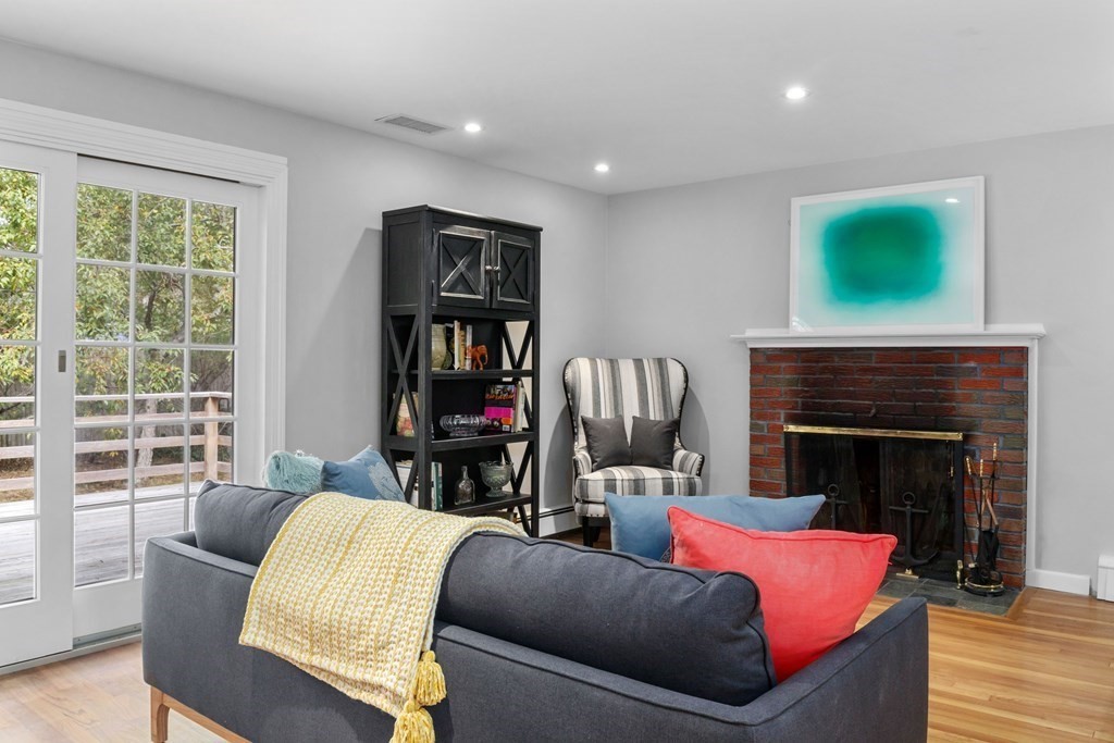 76 Bay Road Harwich, MA 02645 - Photo 7 of 27 Gallery Image 7