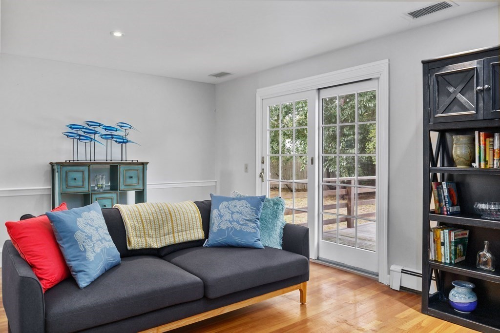 76 Bay Road Harwich, MA 02645 - Photo 9 of 27 Gallery Image 9