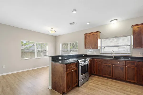 $3,700 | 3116 West Hartnett Avenue, Tampa, FL 33611