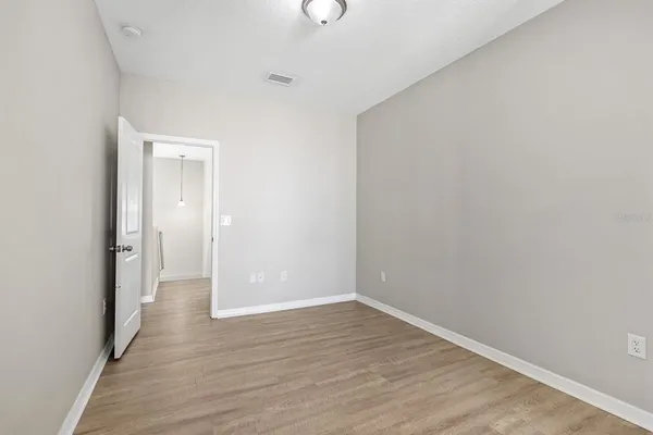 $3,700 | 3116 West Hartnett Avenue, Tampa, FL 33611