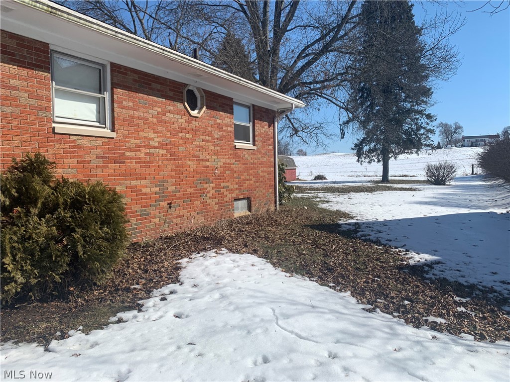 3949 Cottage Grove Road Uniontown, OH 44685 - Photo 2 of 23 Gallery Image 2