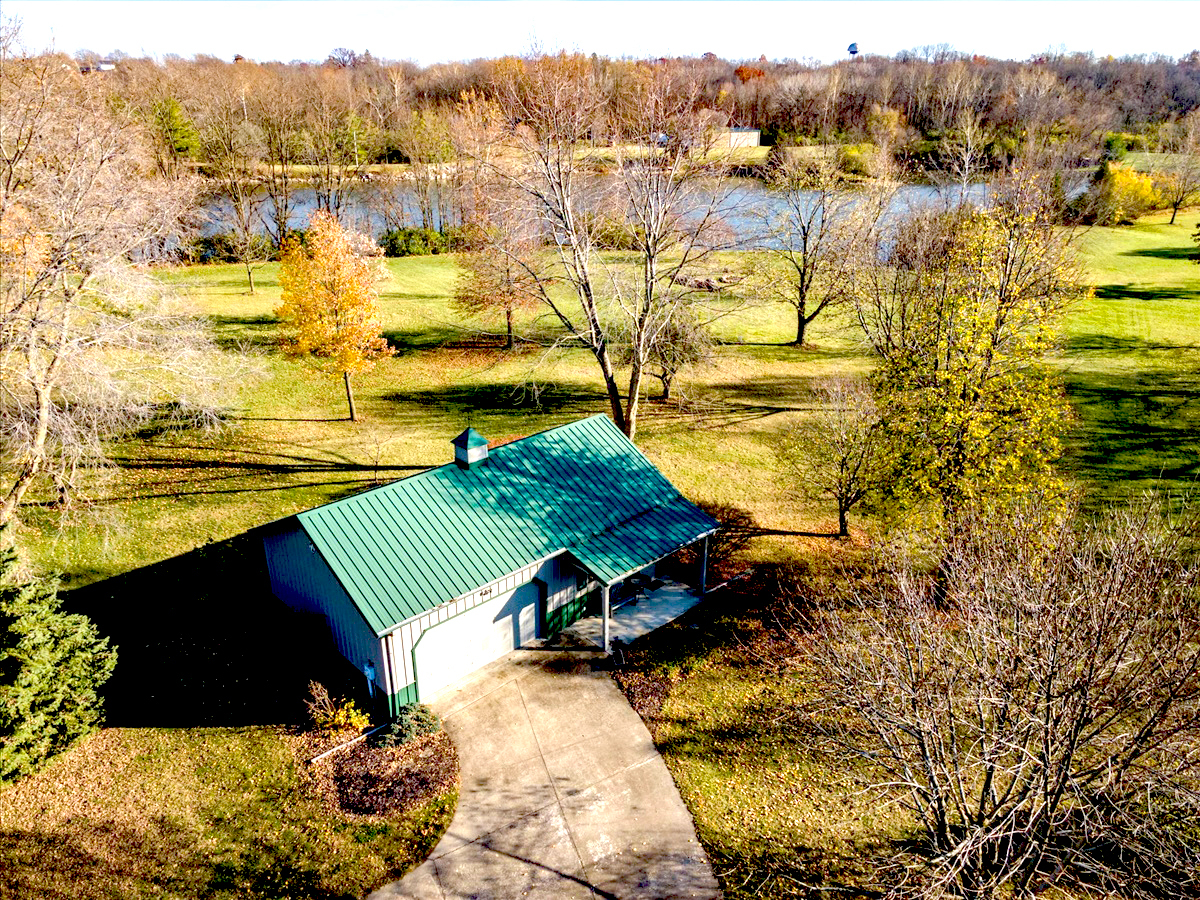 20379 Cedar Avenue Downs, IL 61736 - Photo 3 of 97