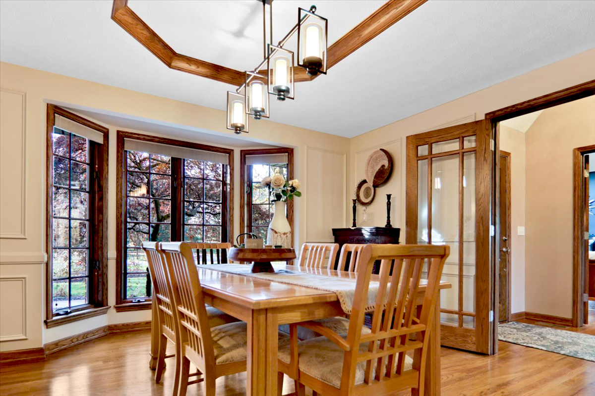20379 Cedar Avenue Downs, IL 61736 - Photo 40 of 97 a view of a dining room with furniture window and wooden floor