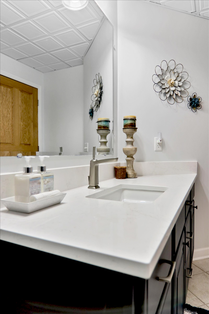 20379 Cedar Avenue Downs, IL 61736 - Photo 83 of 97 a bathroom with a sink and a mirror