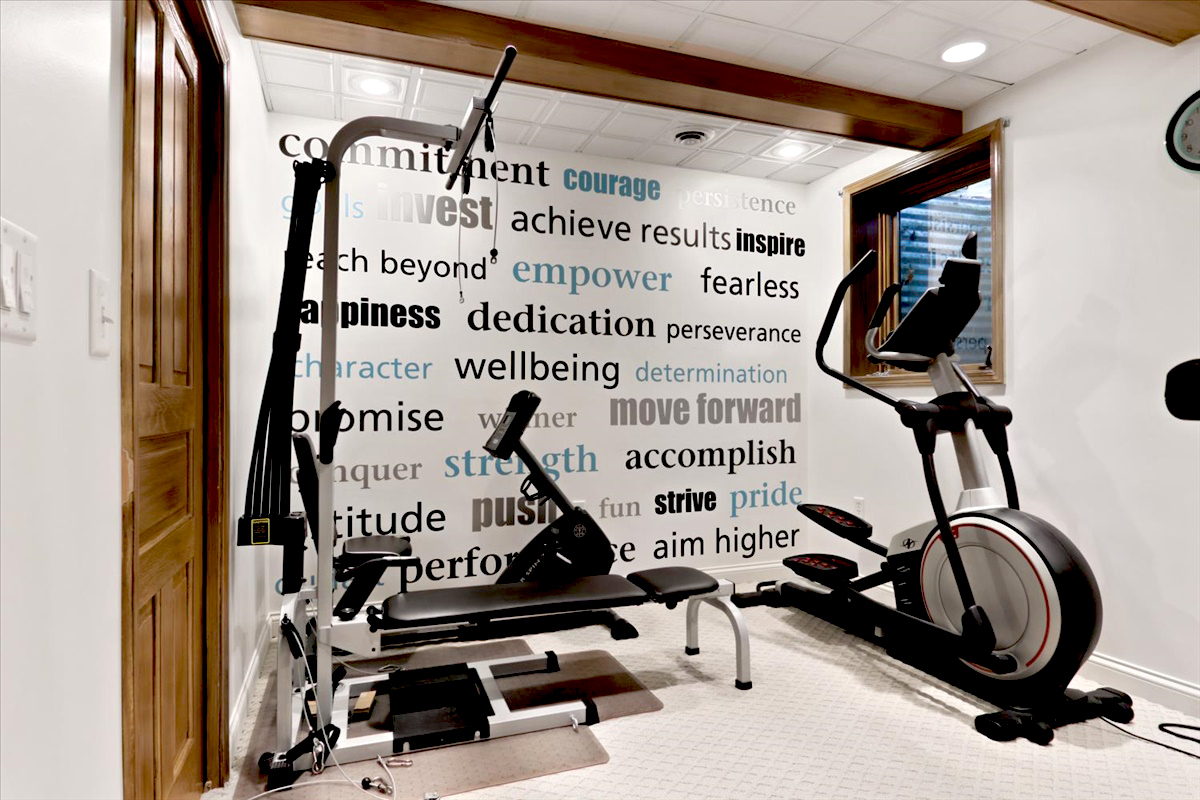 20379 Cedar Avenue Downs, IL 61736 - Photo 90 of 97 a view of a room with gym equipment