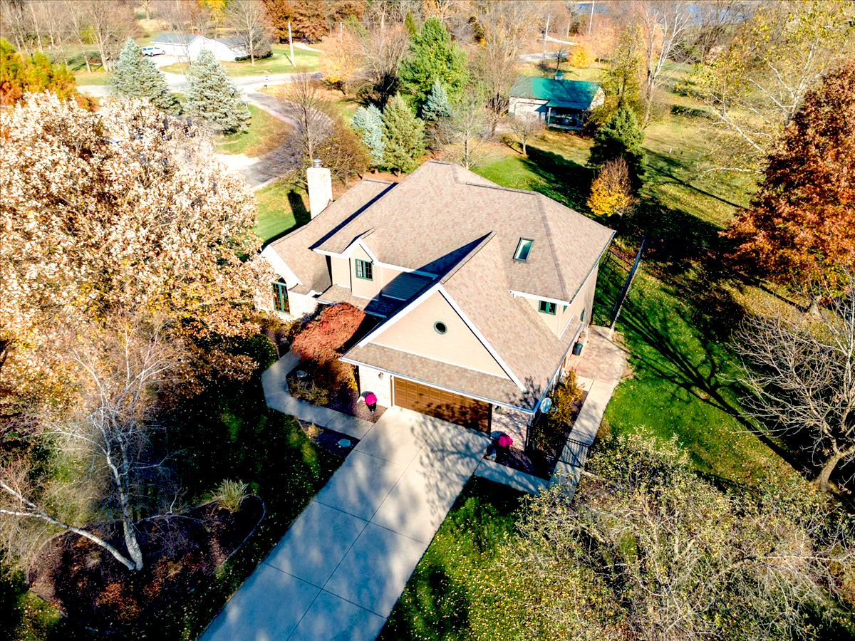 20379 Cedar Avenue Downs, IL 61736 - Photo 95 of 97 an aerial view of a house with a yard and a large tree