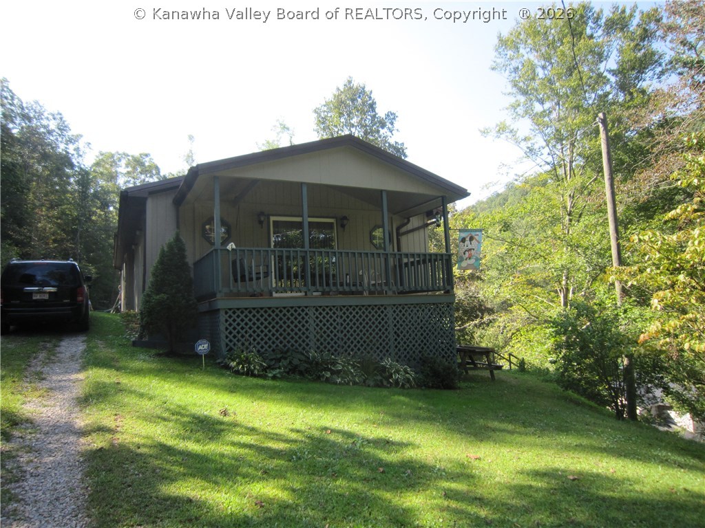 282 Little Left Hand Road Amma, WV 25005 - Photo 1 of 11 Gallery Image 1