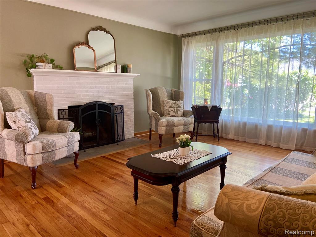 17812 Quarry Road Riverview, MI 48193 - Photo 8 of 25
