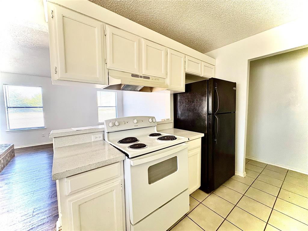1922 San Rafael Street Fort Worth, TX 76134 - Photo 8 of 19 Gallery Image 8