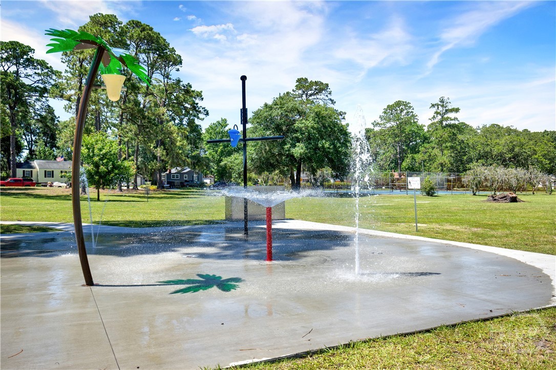 147 Pine Valley Road Savannah, GA 31404 - Photo 39 of 44 Splashpad at Park