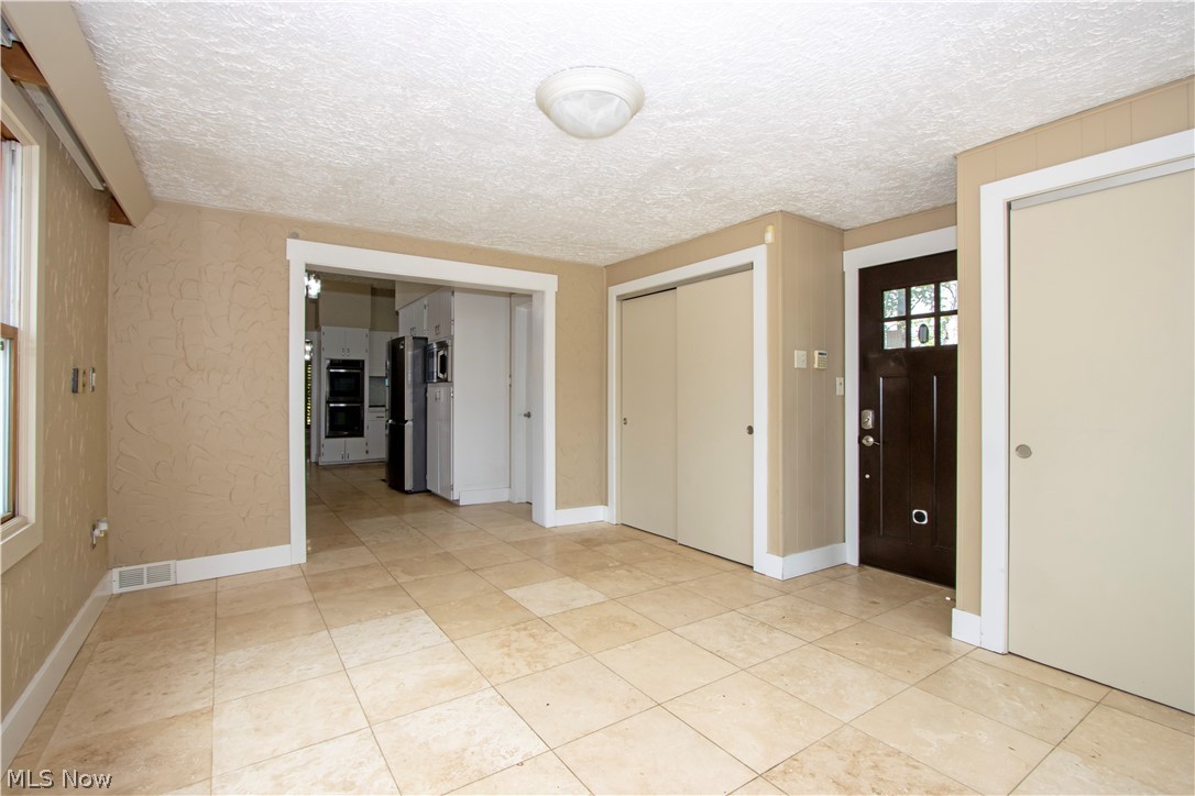 1864 Myers Road Shelby, OH 44875 - Photo 6 of 50